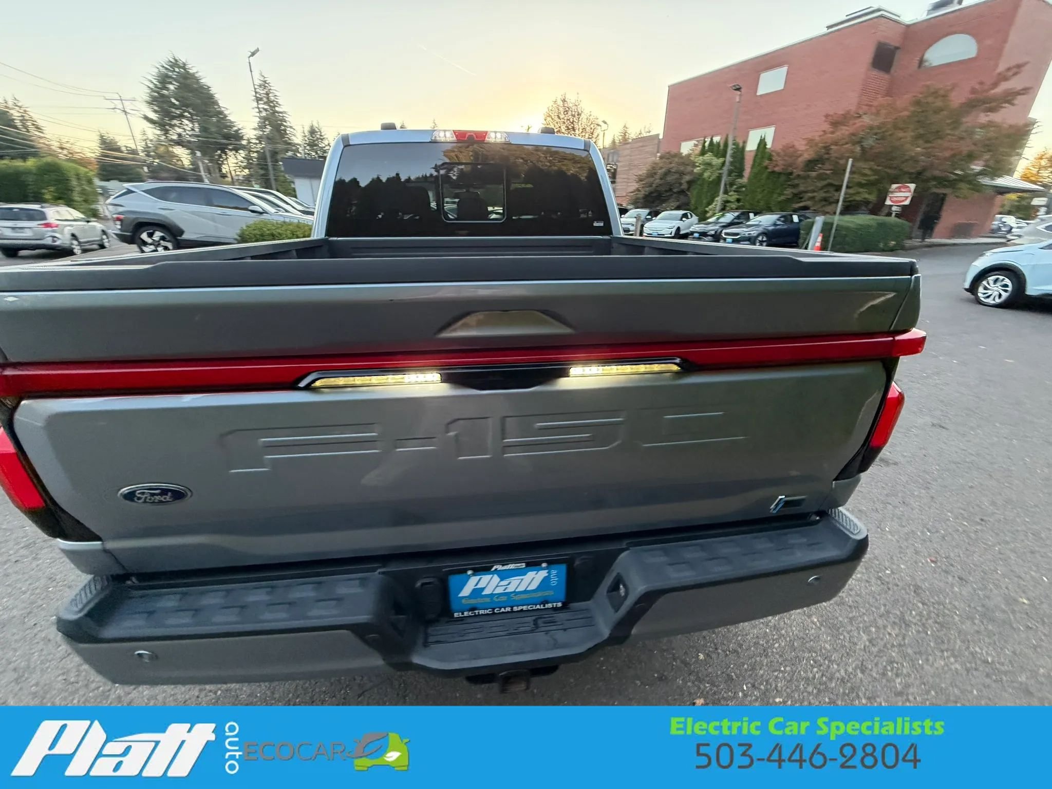 Used 2022 Ford F150 Lightning Lariat AWD/4WD image 9