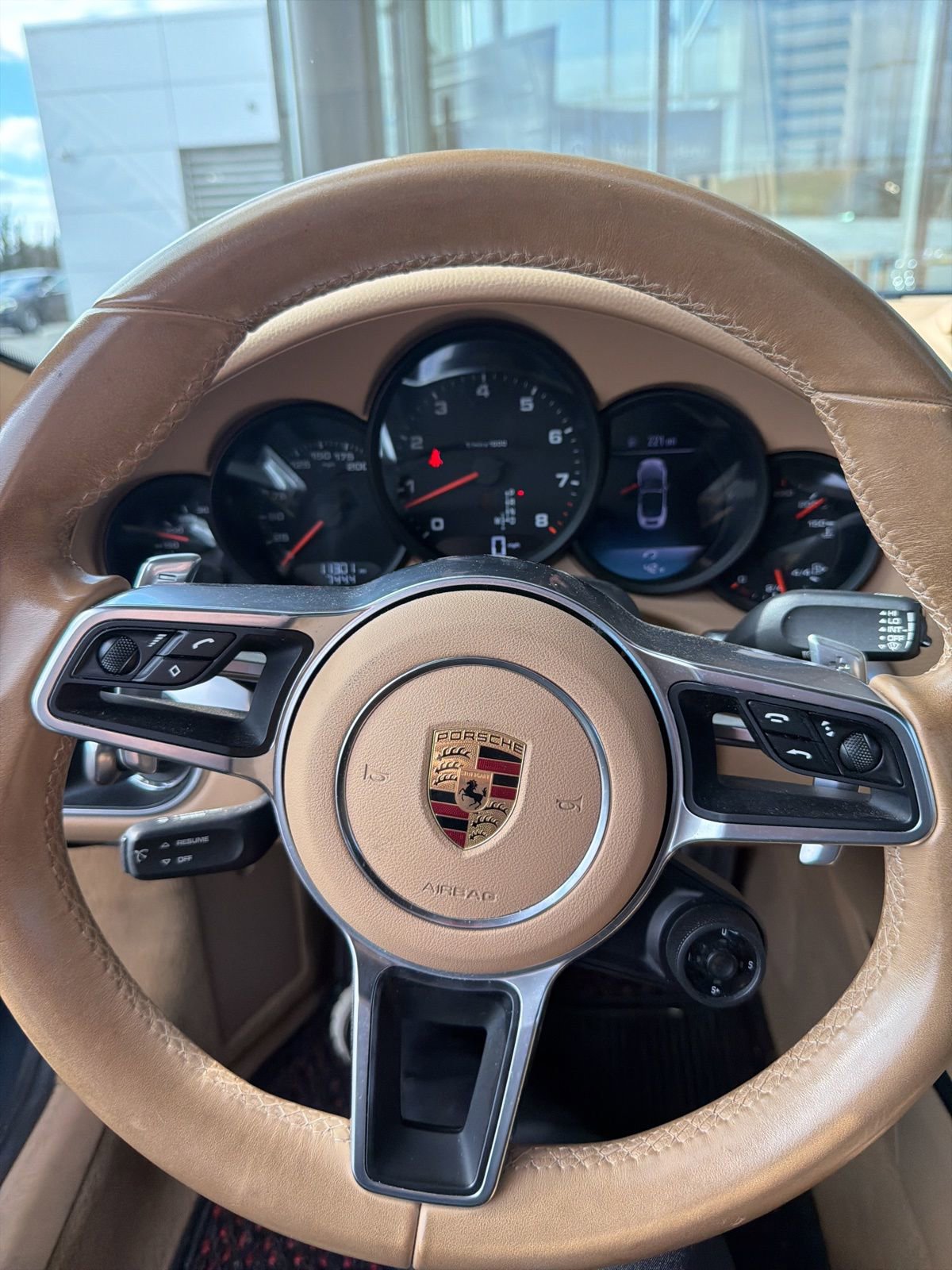 Used 2017 Porsche 911 Carrera image 2