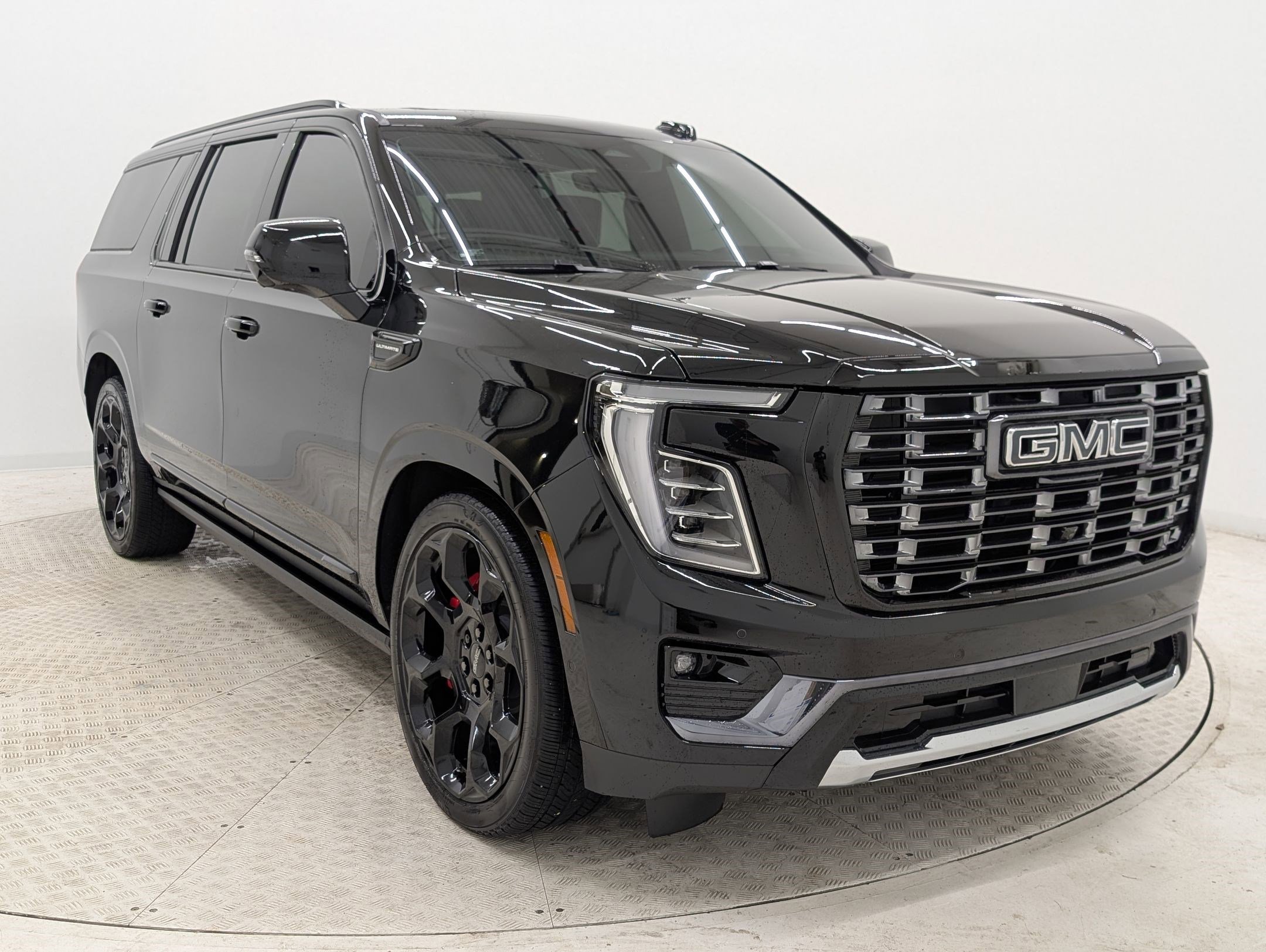 Used 2025 GMC Yukon XL Denali Ultimate image 7