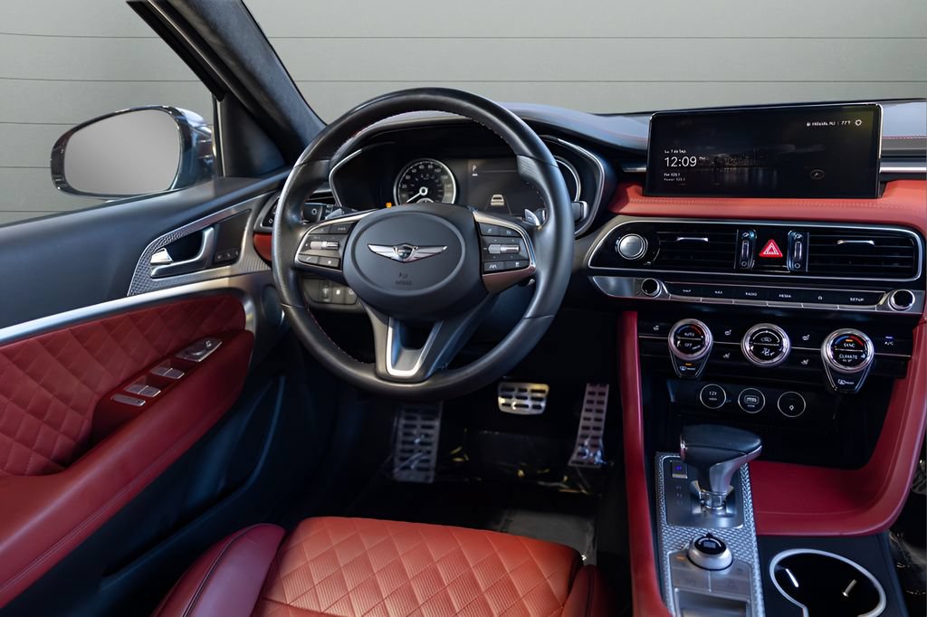 Used 2023 Genesis G70 2.0T w/ Sport Prestige Package AWD/4WD image 29