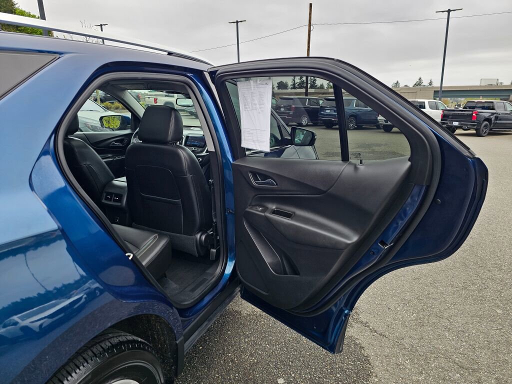 Used 2021 Chevrolet Equinox LT AWD/4WD image 26