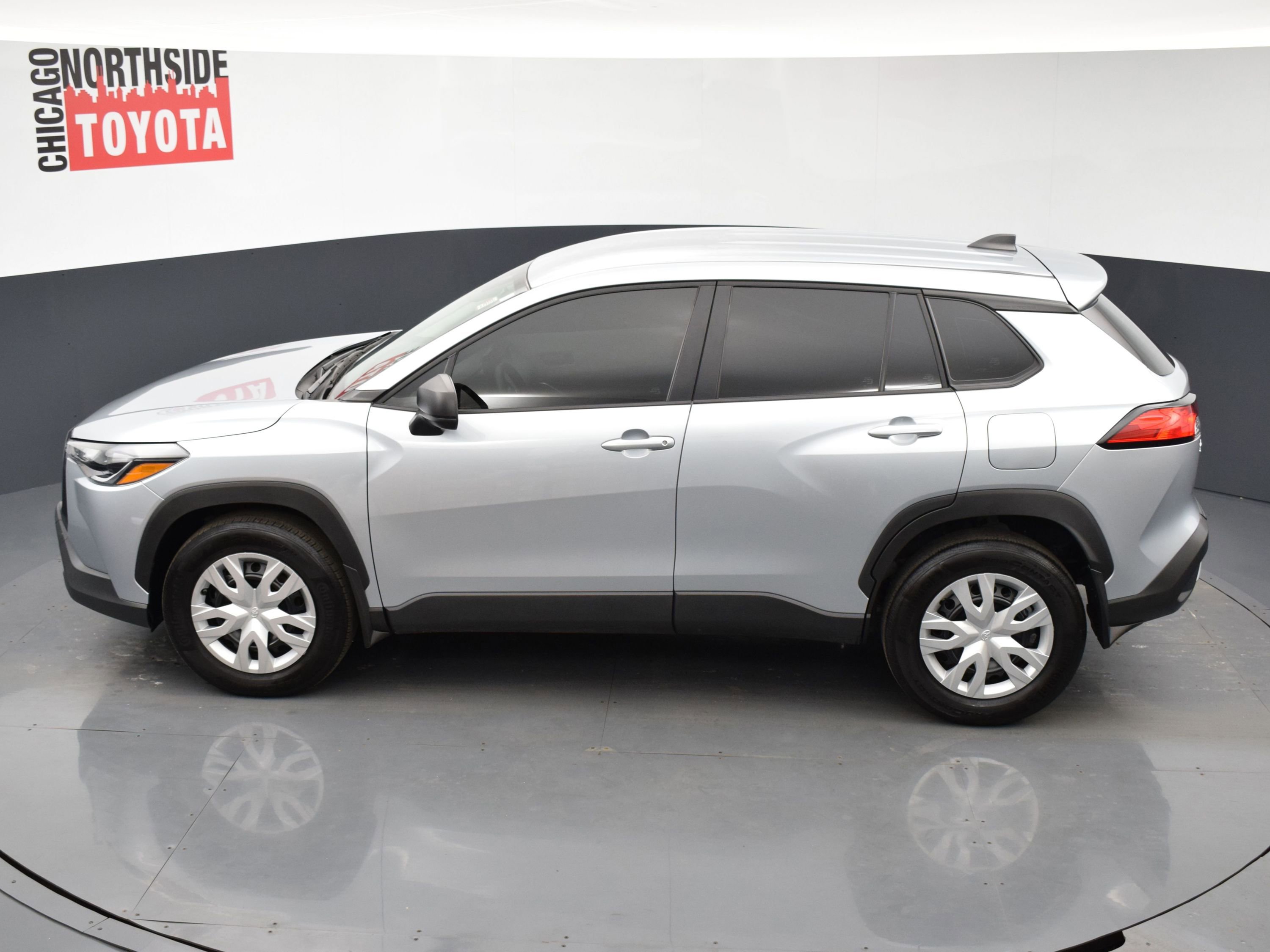 Used 2024 Toyota Corolla Cross L image 17