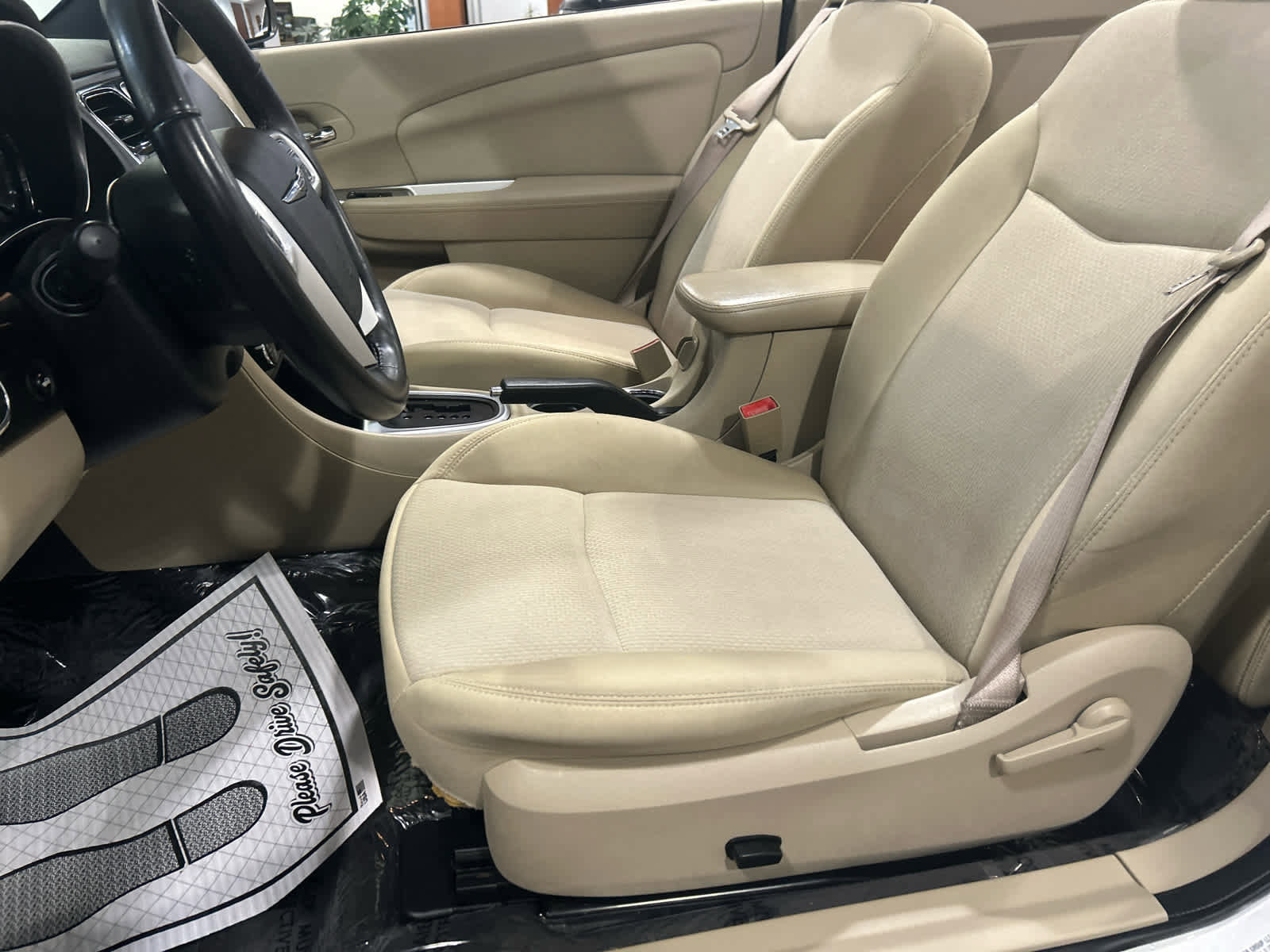 Used 2011 Chrysler 200 Touring w/ Cold Weather Group image 14