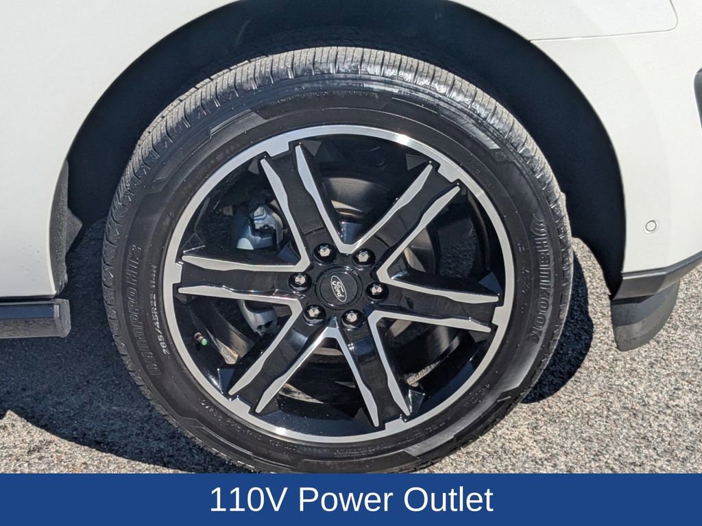 Certified 2021 Ford Expedition Limited image 11