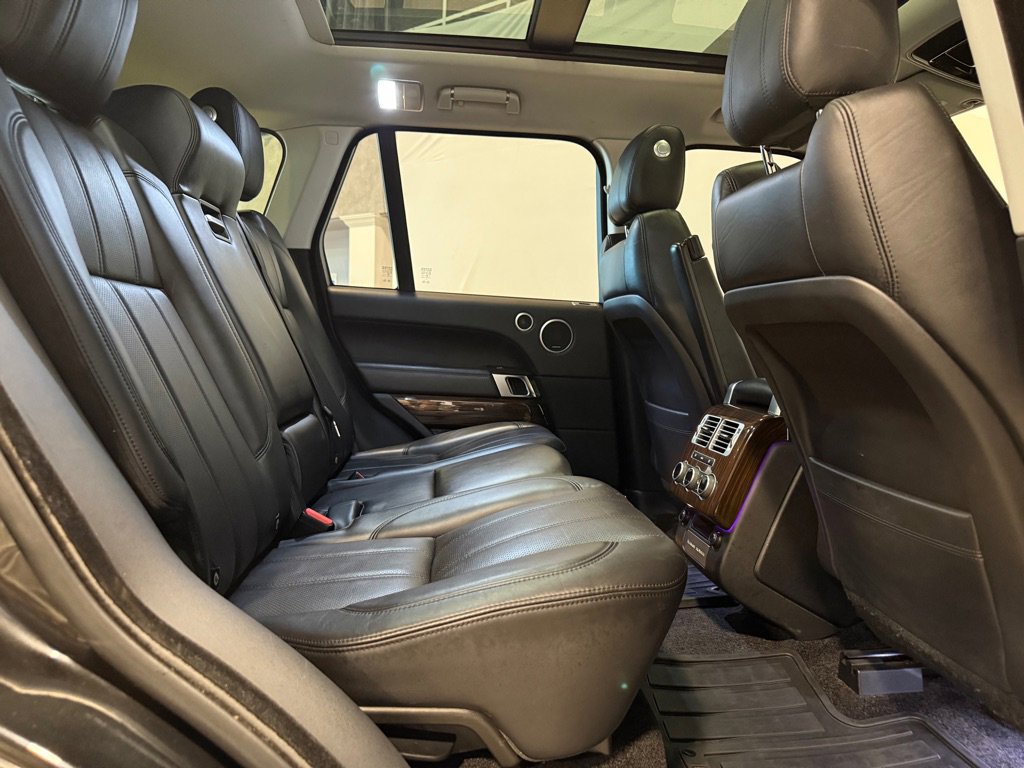 Used 2017 Land Rover Range Rover Supercharged image 23