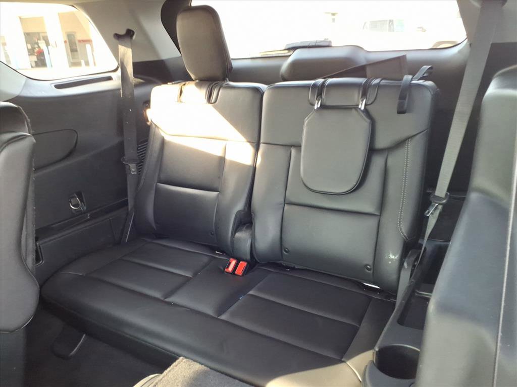 Used 2022 Ford Explorer XLT w/ Equipment Group 202A image 27