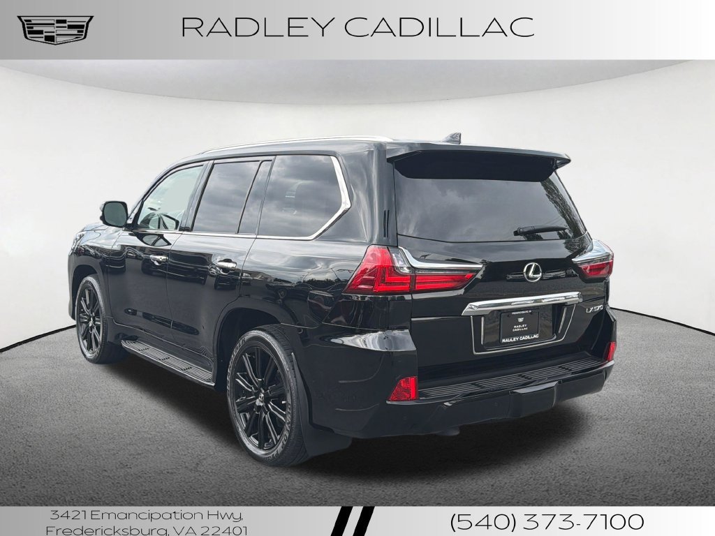 Used 2019 Lexus LX 570 4WD w/ Luxury Package image 18