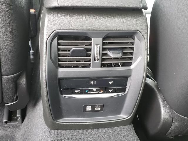 New 2026 BMW 330i xDrive Sedan w/ M Sport Package image 14