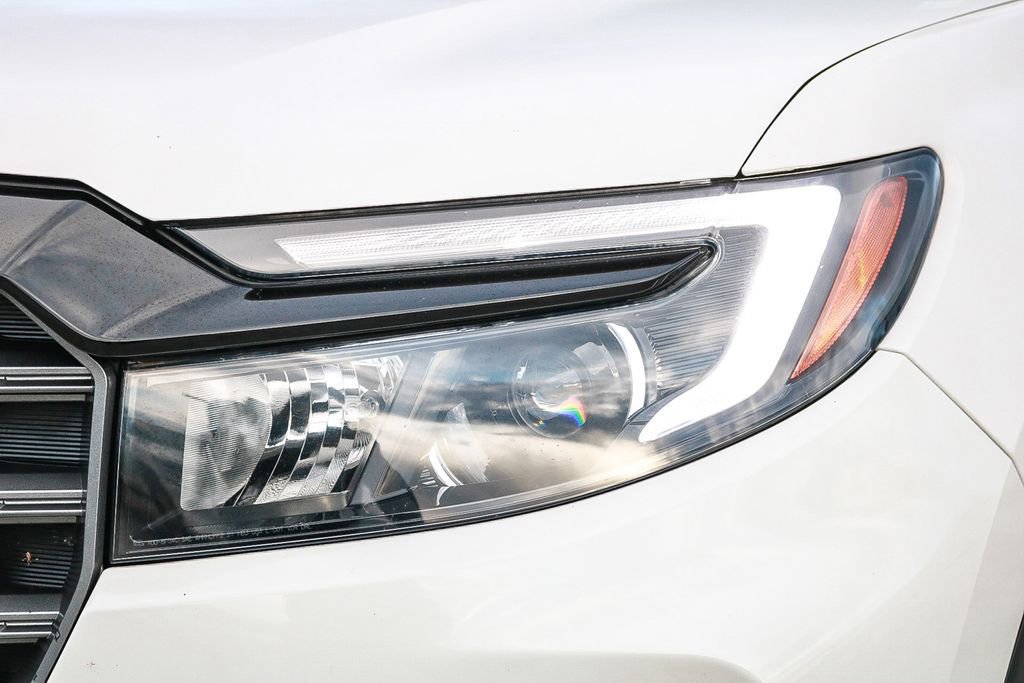 Used 2023 Honda Passport TrailSport image 5