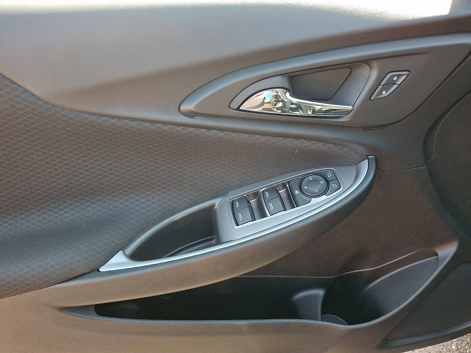 Used 2024 Chevrolet Malibu LT FWD image 12