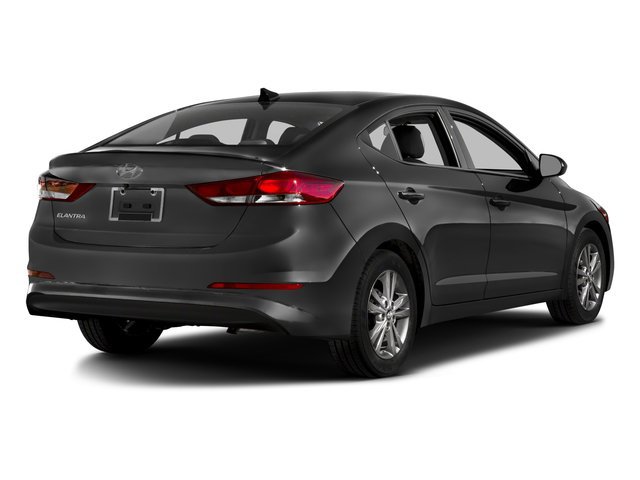 Used 2018 Hyundai Elantra SE w/ Cargo Package FWD image 5