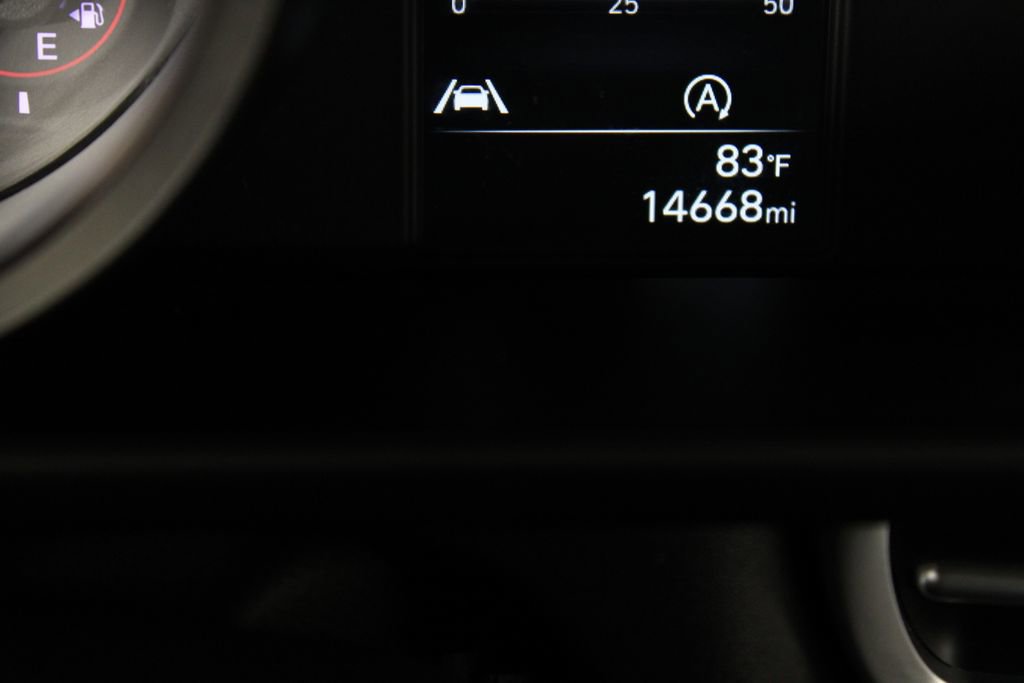 Used 2023 Hyundai Elantra SE FWD image 28