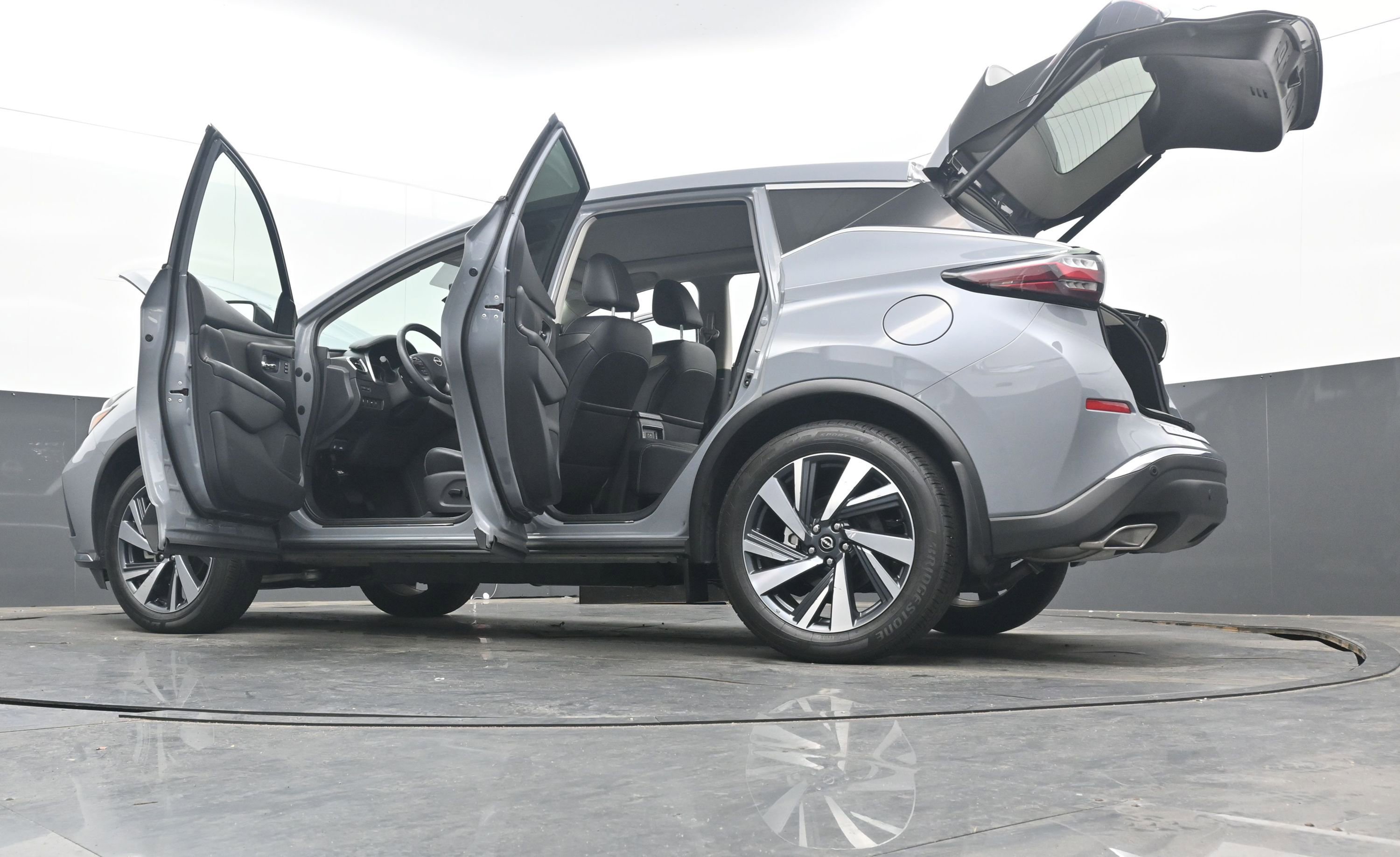 Used 2024 Nissan Murano SL image 40