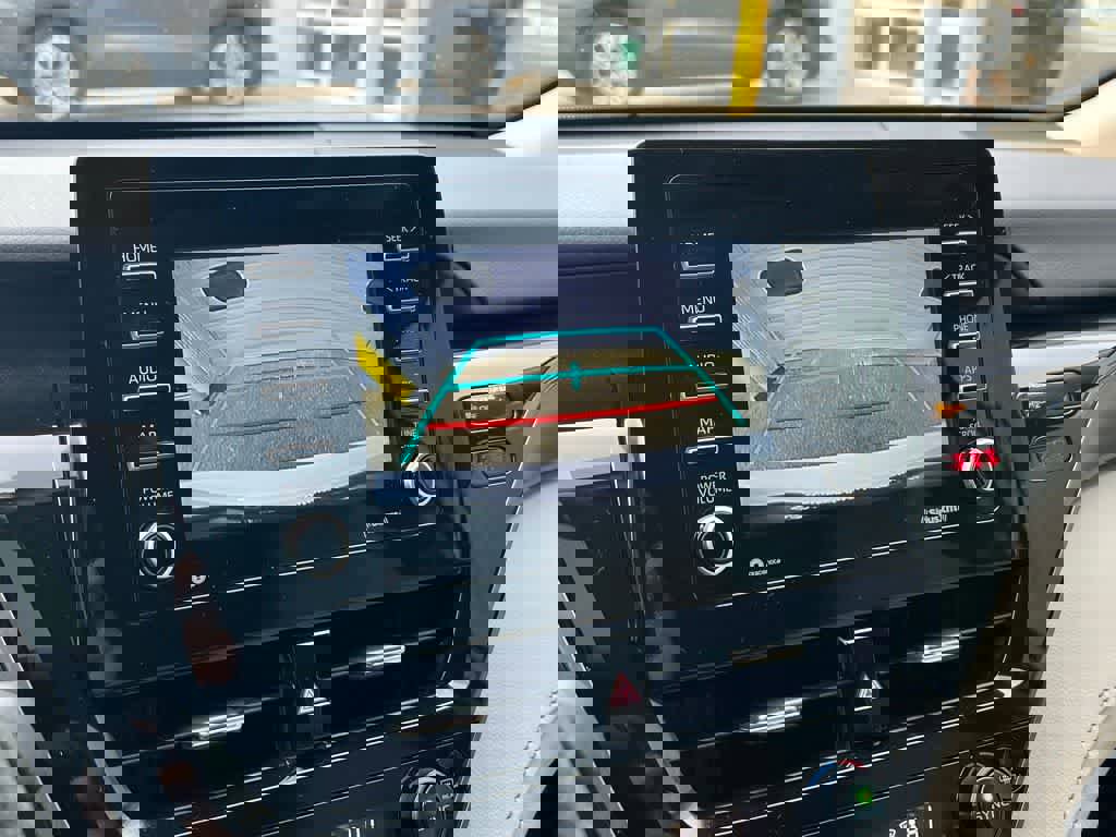 Used 2023 Toyota Camry LE image 26