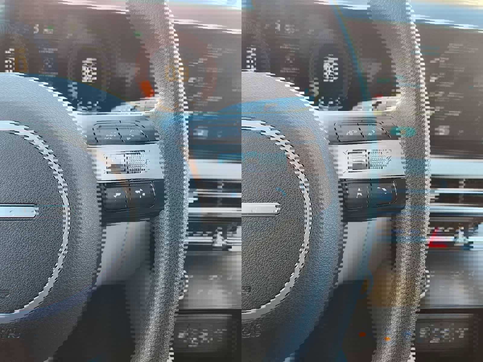 Used 2025 Hyundai Tucson SEL image 18