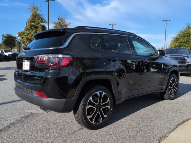 Certified 2022 Jeep Compass Limited AWD/4WD image 4
