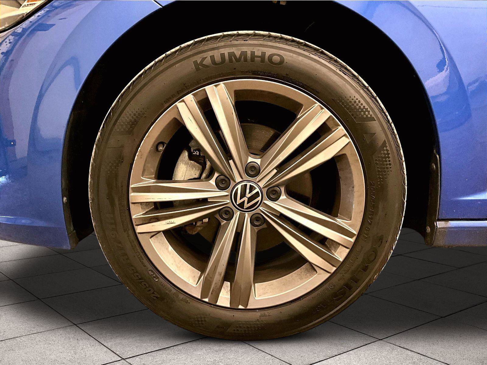 Used 2023 Volkswagen Jetta SE FWD image 8