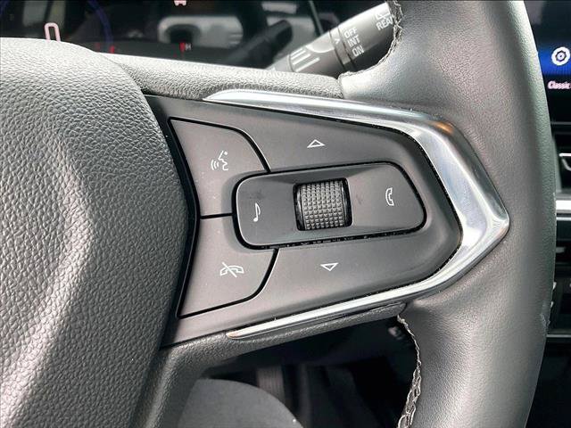 Used 2026 Chevrolet Trax ACTIV FWD image 21