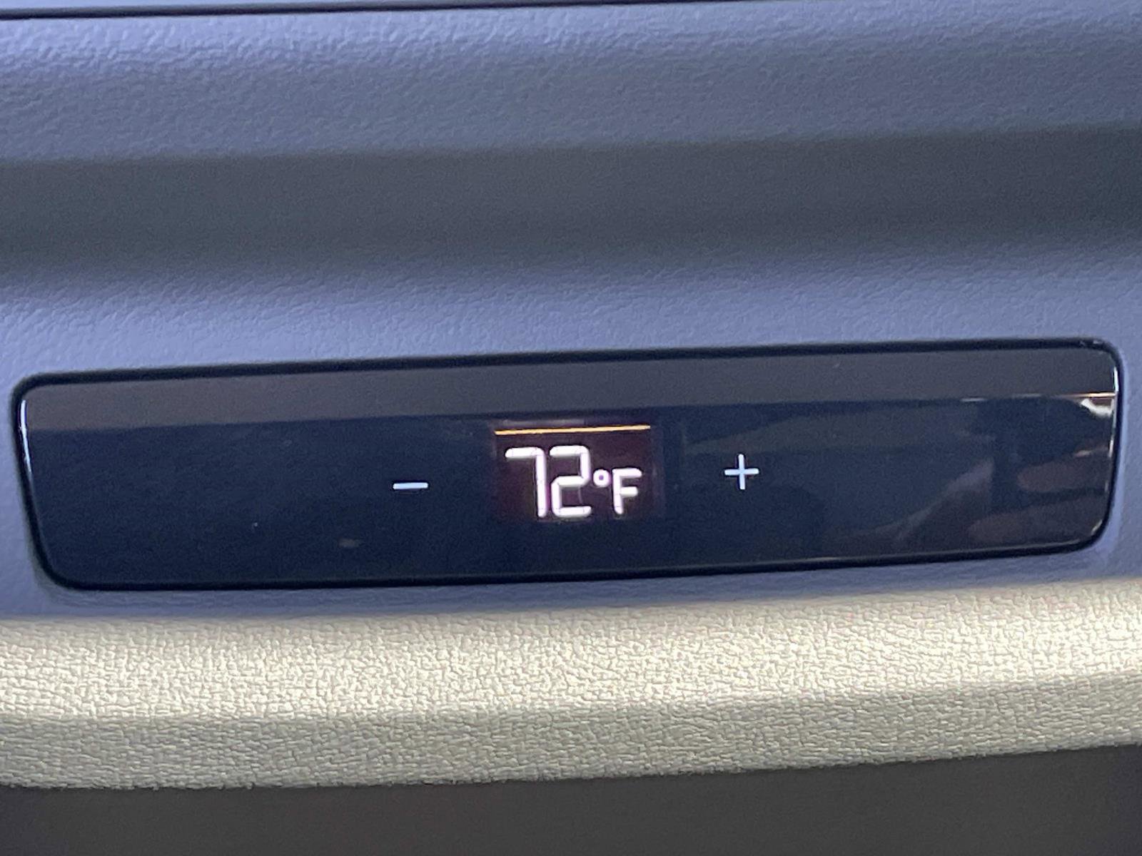 Used 2025 Audi Q5 Premium w/ Convenience Package image 14