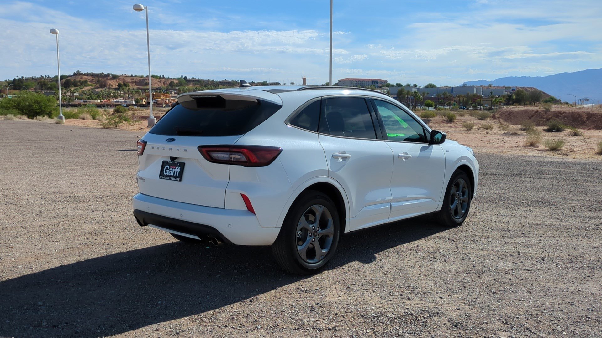 Used 2023 Ford Escape ST-Line w/ Tech Pack #1 FWD image 6