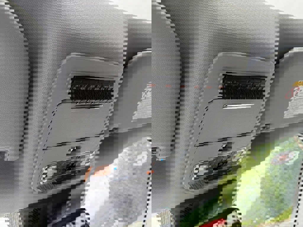 New 2025 Ford F250 Lariat w/ Lariat Ultimate Package image 32