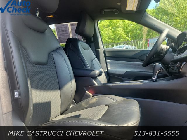 Used 2025 Jeep Compass Latitude AWD/4WD image 31