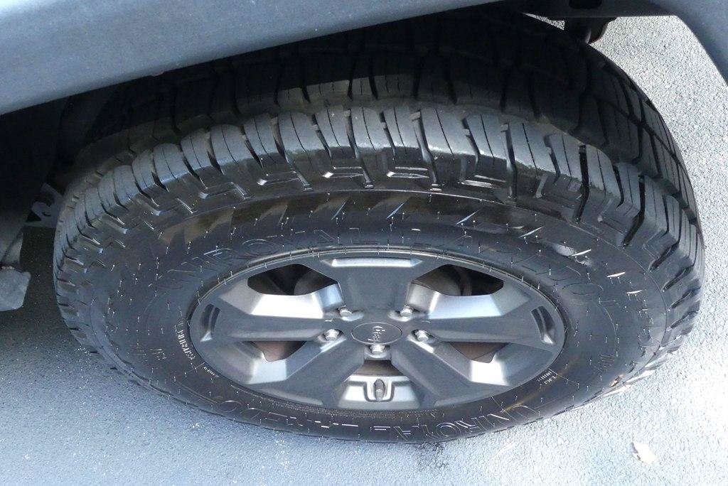 Used 2018 Jeep Wrangler Unlimited Rubicon AWD/4WD image 31