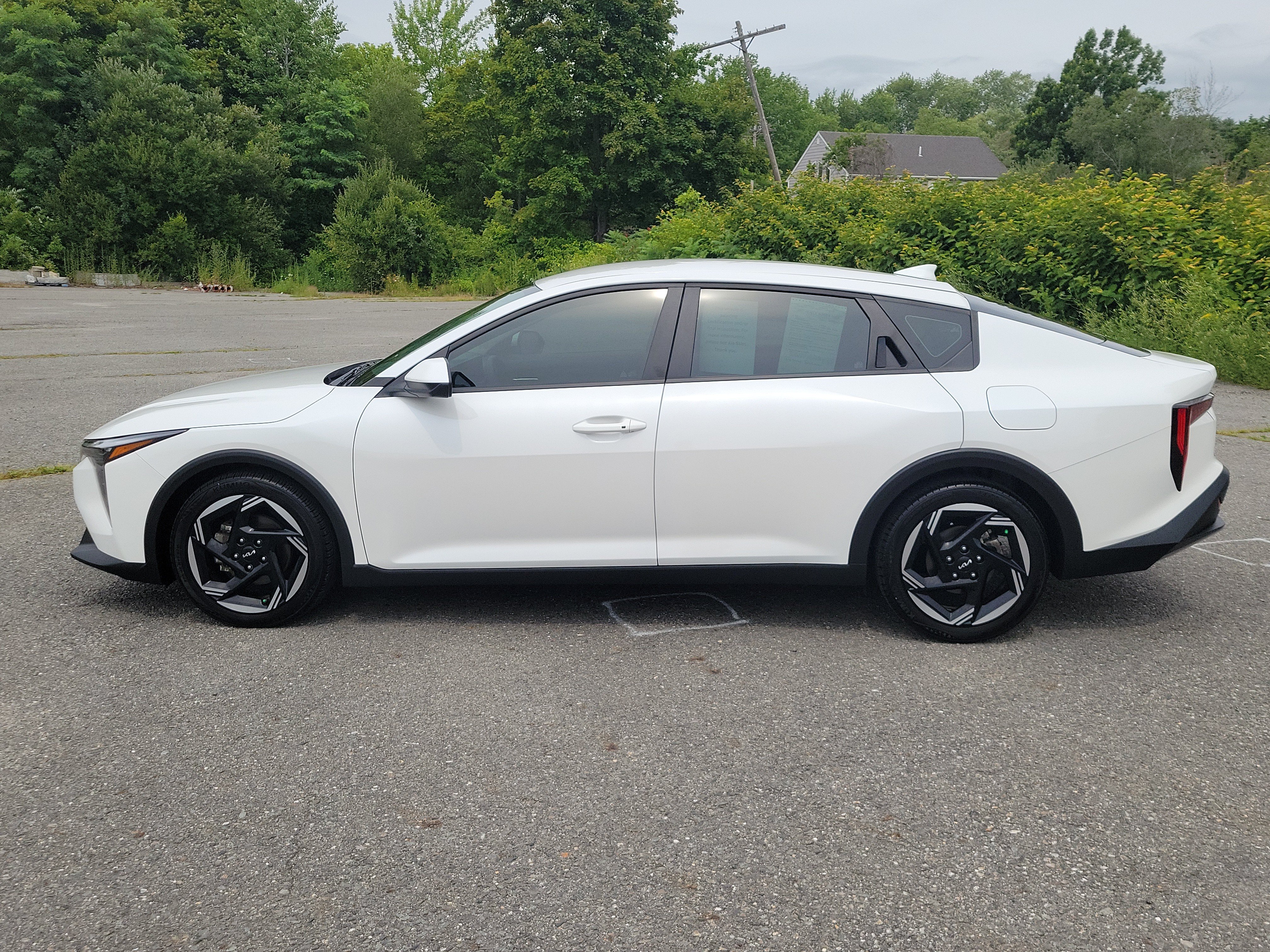 Used 2025 Kia K4 EX FWD image 8