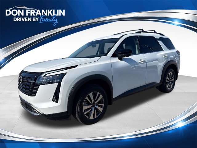 New 2026 Nissan Pathfinder SL