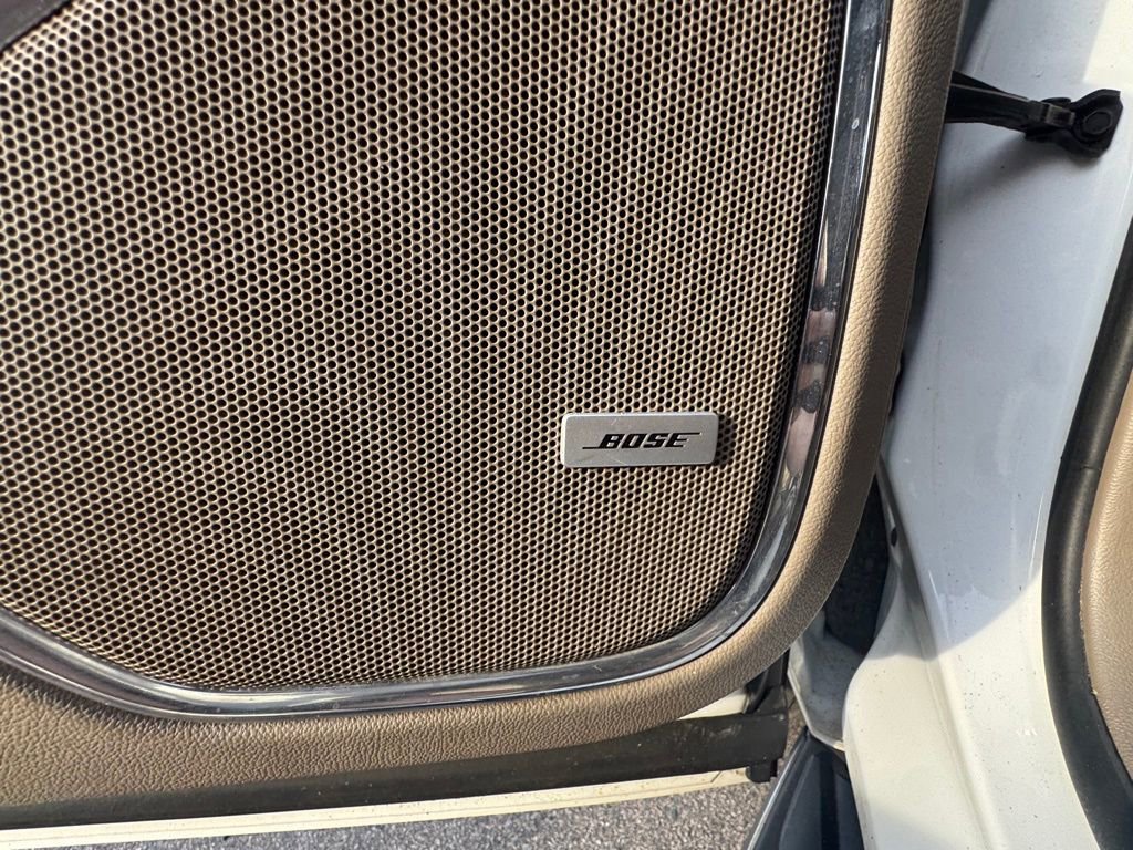 Used 2016 GMC Yukon SLT w/ Premium Edition image 38