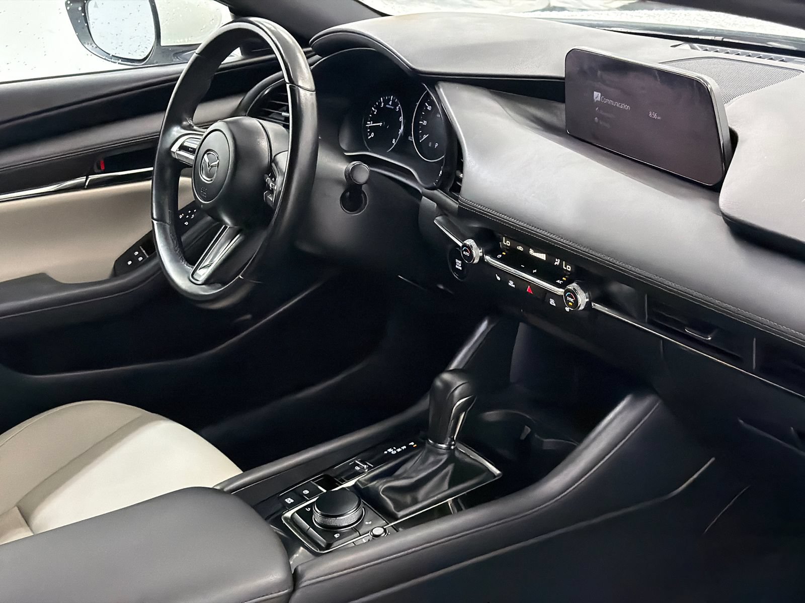 Used 2020 MAZDA MAZDA3 AWD Hatchback w/ Preferred Pkg image 10