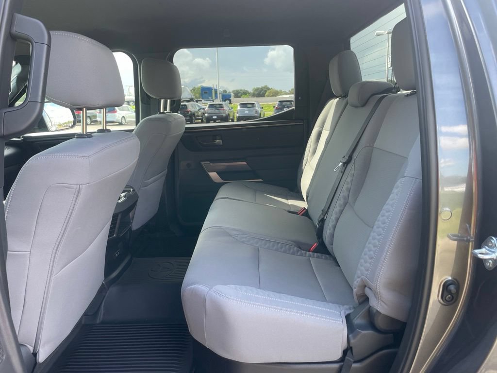 Used 2025 Toyota Tundra SR5 w/ SR5 Convenience Package AWD/4WD image 12