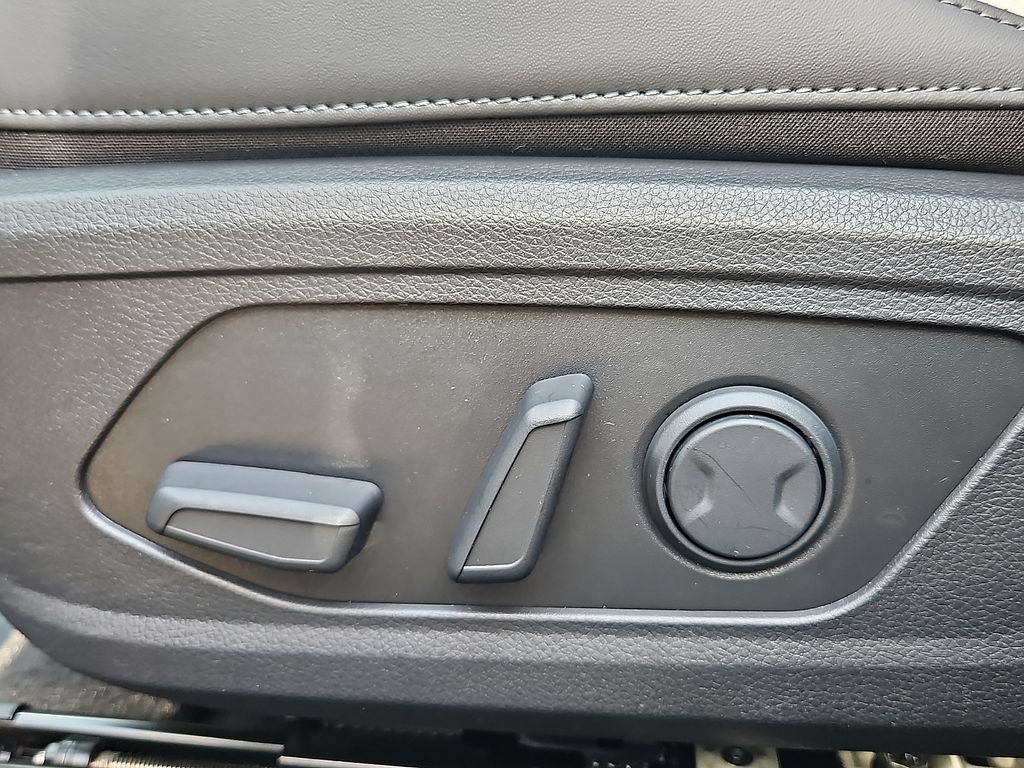 Used 2026 Kia K5 GT-Line w/ GT-Line Premium Package FWD image 28