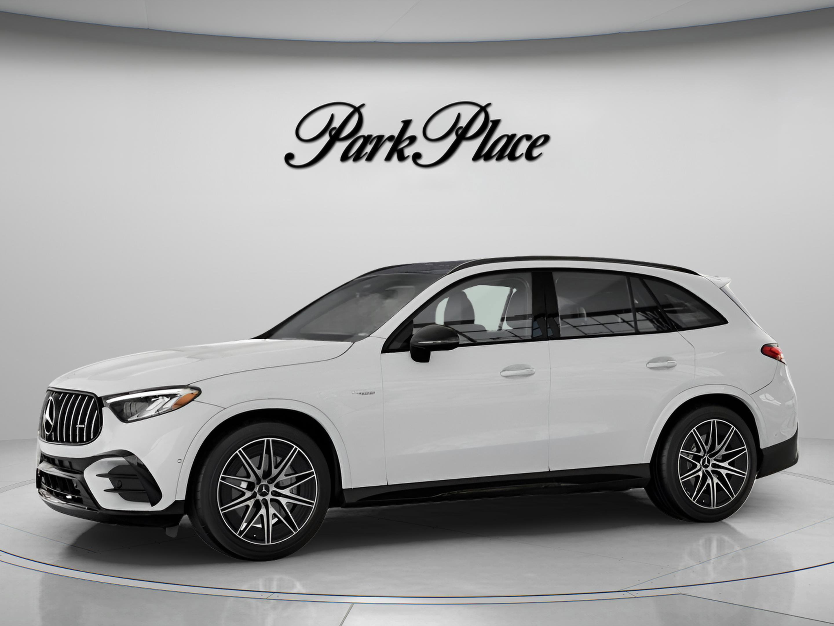 New 2026 Mercedes-Benz GLC 43 AMG 4MATIC image 3