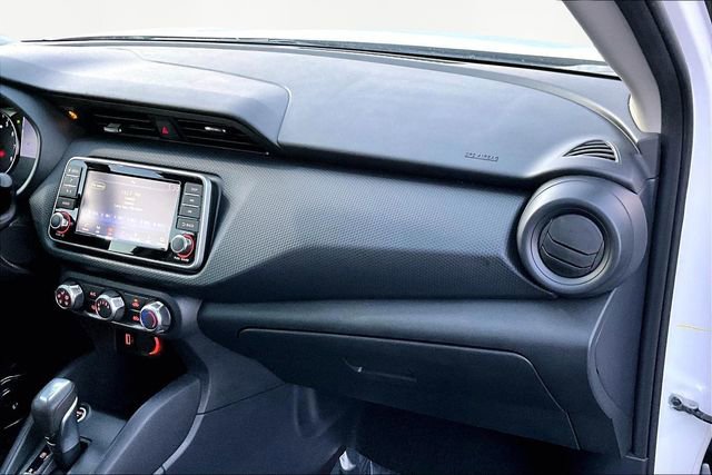Used 2024 Nissan Kicks S image 18