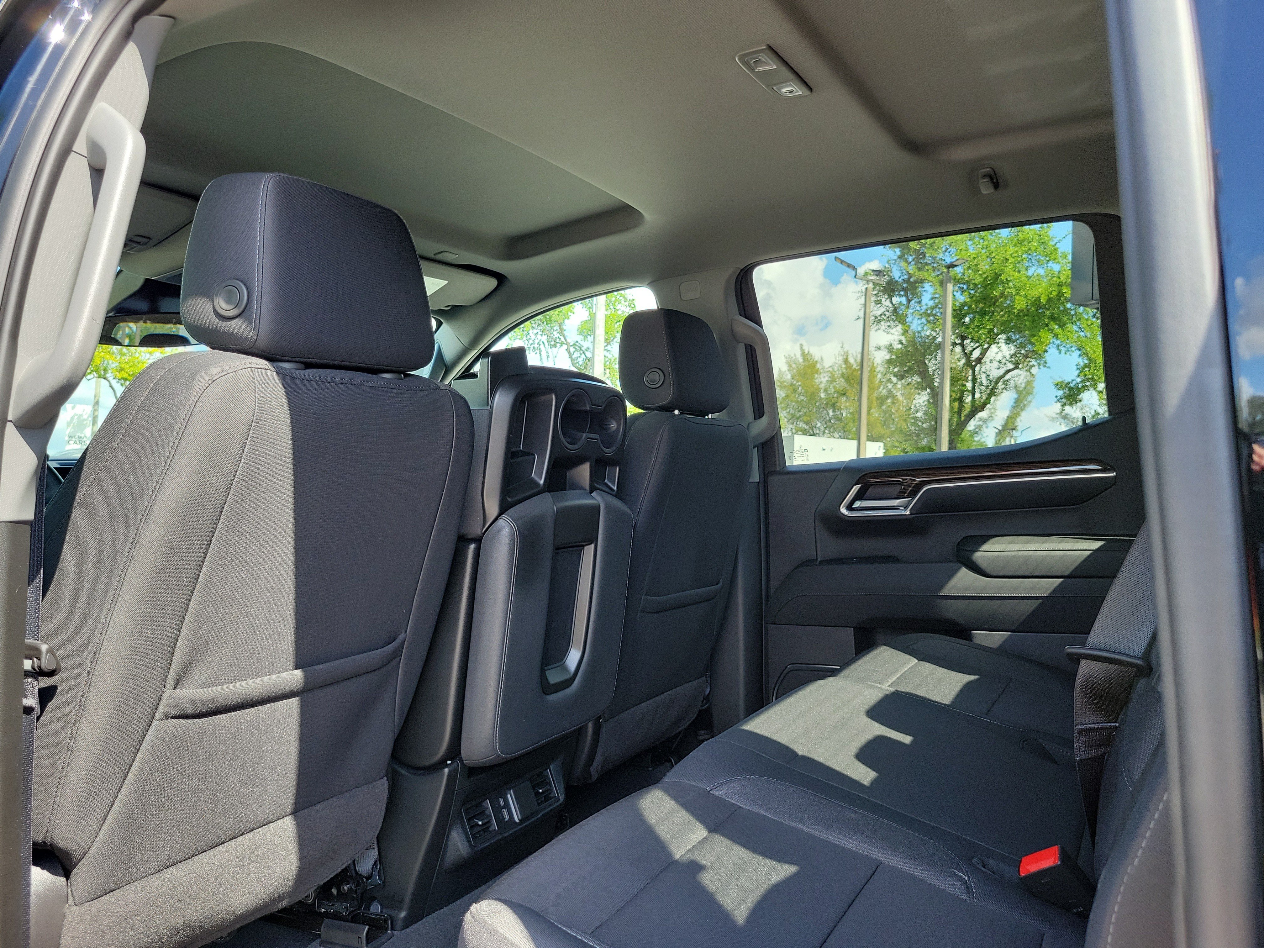 Used 2024 GMC Sierra 1500 Elevation RWD image 14