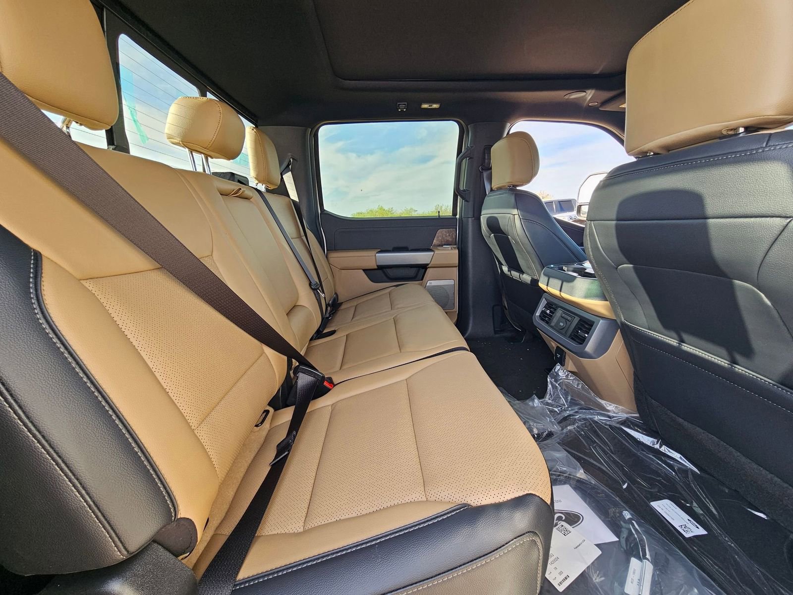 New 2026 Ford F250 Lariat image 29