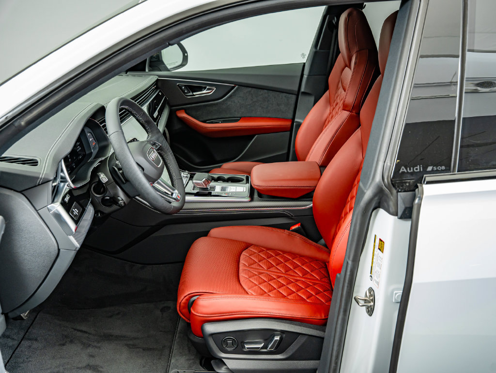 New 2026 Audi SQ8 Premium Plus AWD/4WD image 22