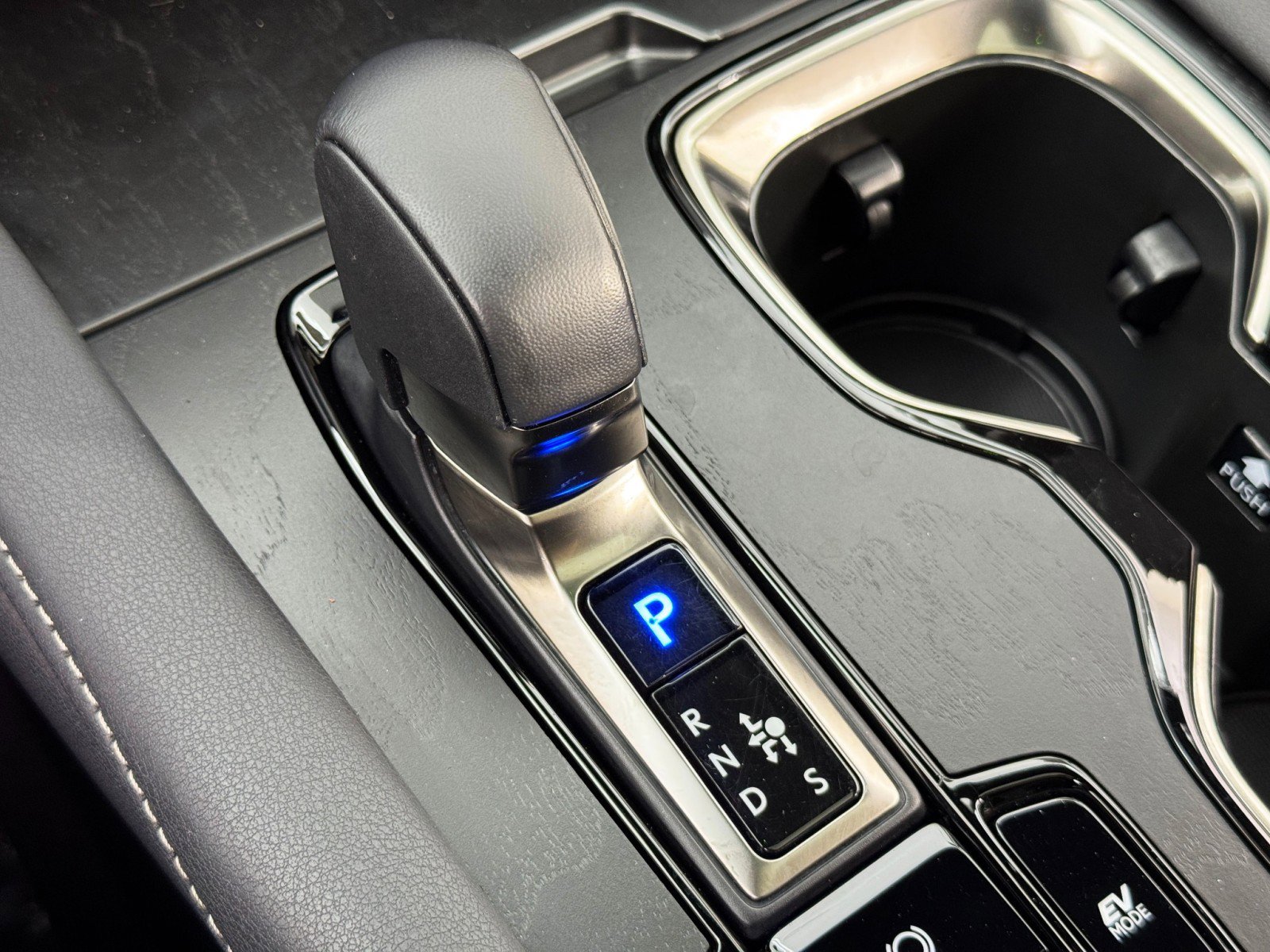 Used 2024 Lexus RX 350h w/ Convenience Package AWD/4WD image 31