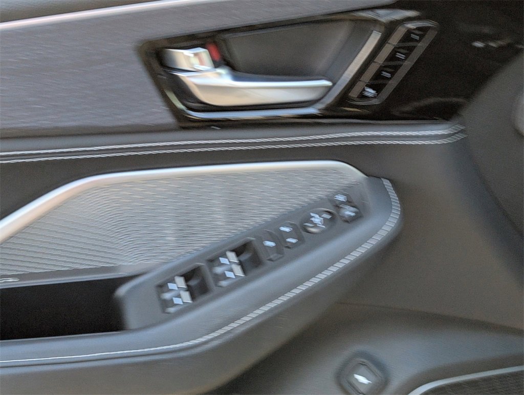 Used 2023 Acura MDX SH-AWD w/ Advance Package image 14