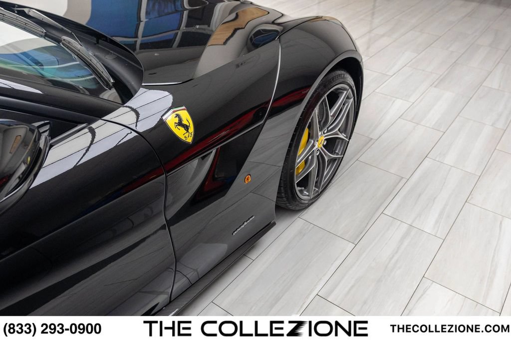 Used 2014 Ferrari F12 Berlinetta RWD image 35