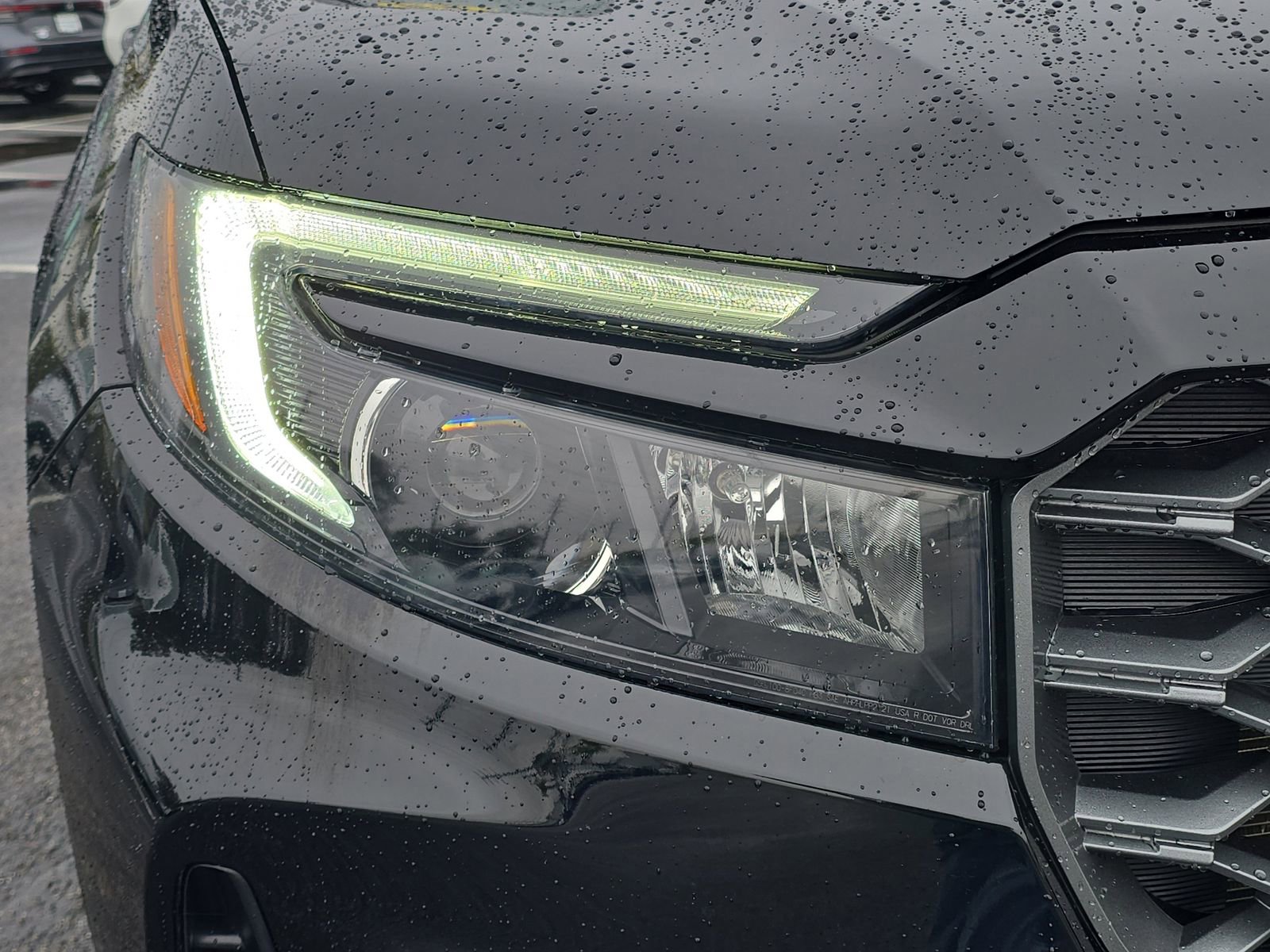 Certified 2023 Honda Passport TrailSport image 7