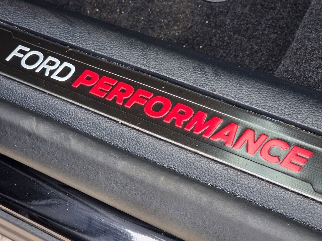 Used 2025 Ford Explorer ST AWD/4WD image 23
