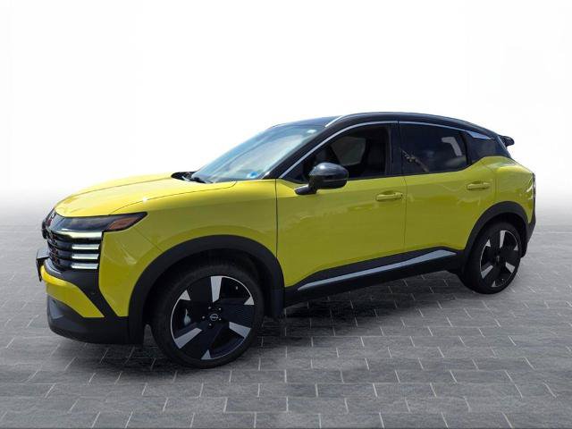 Certified 2025 Nissan Kicks SR AWD/4WD image 2