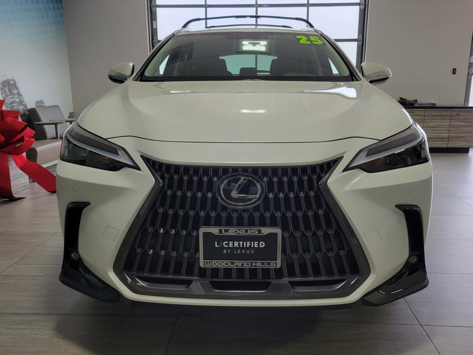 Certified 2025 Lexus NX 250 FWD image 8