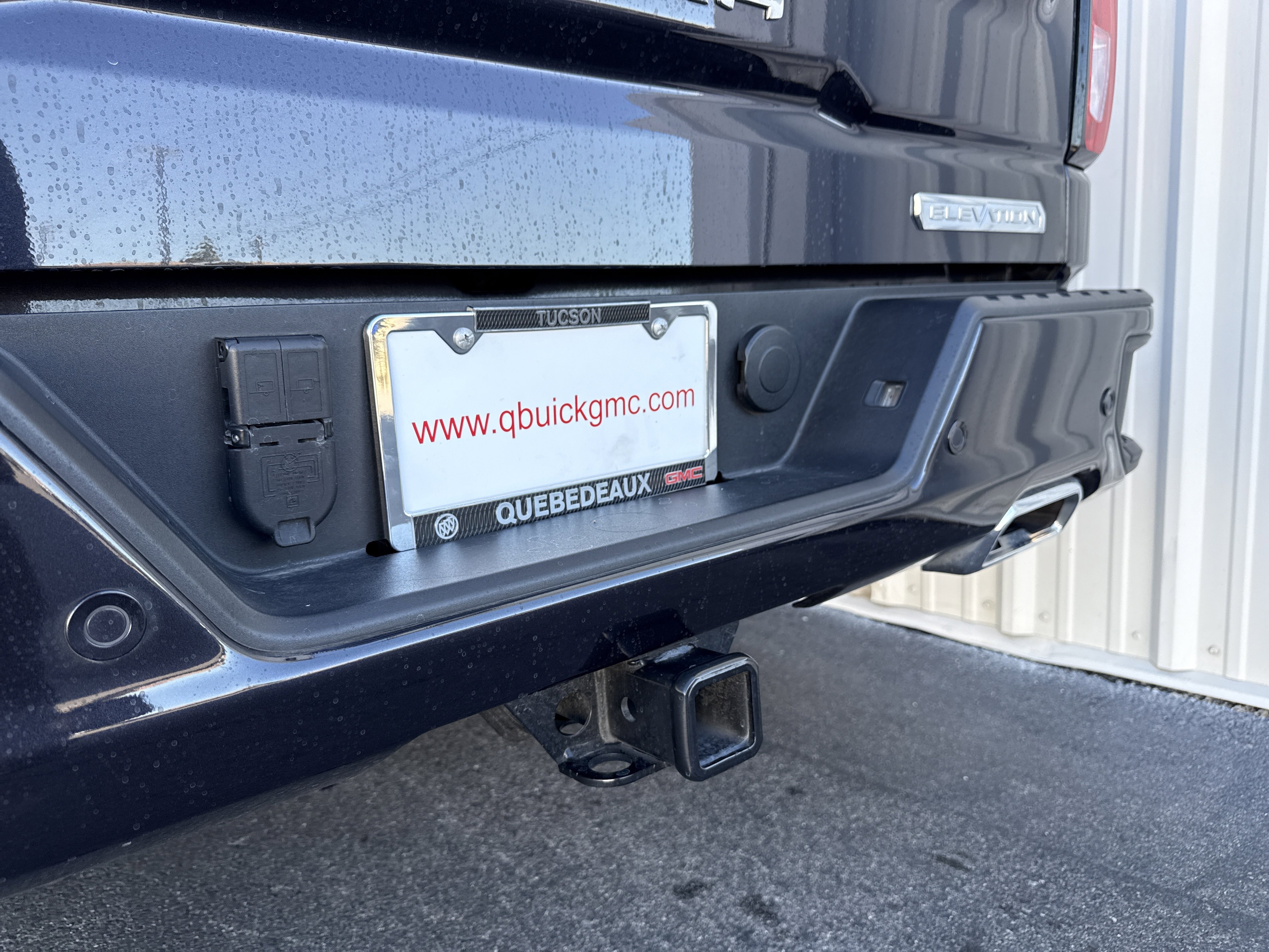 Used 2025 GMC Sierra 1500 Elevation image 14