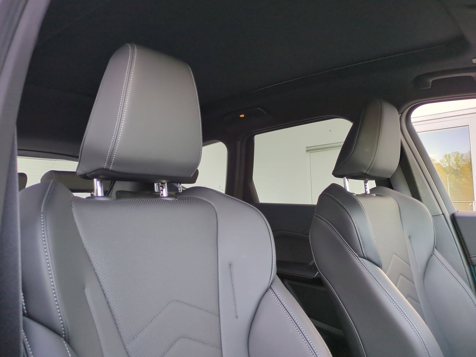 Used 2025 BMW X1 xDrive28i image 33