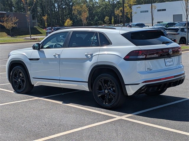 New 2026 Volkswagen Atlas Cross Sport SEL R-Line image 6