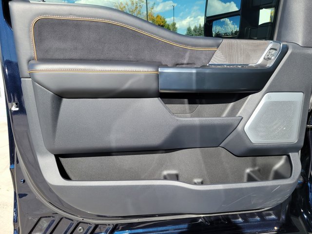 Certified 2024 Ford F450 Platinum w/ FX4 Off-Road Package image 7