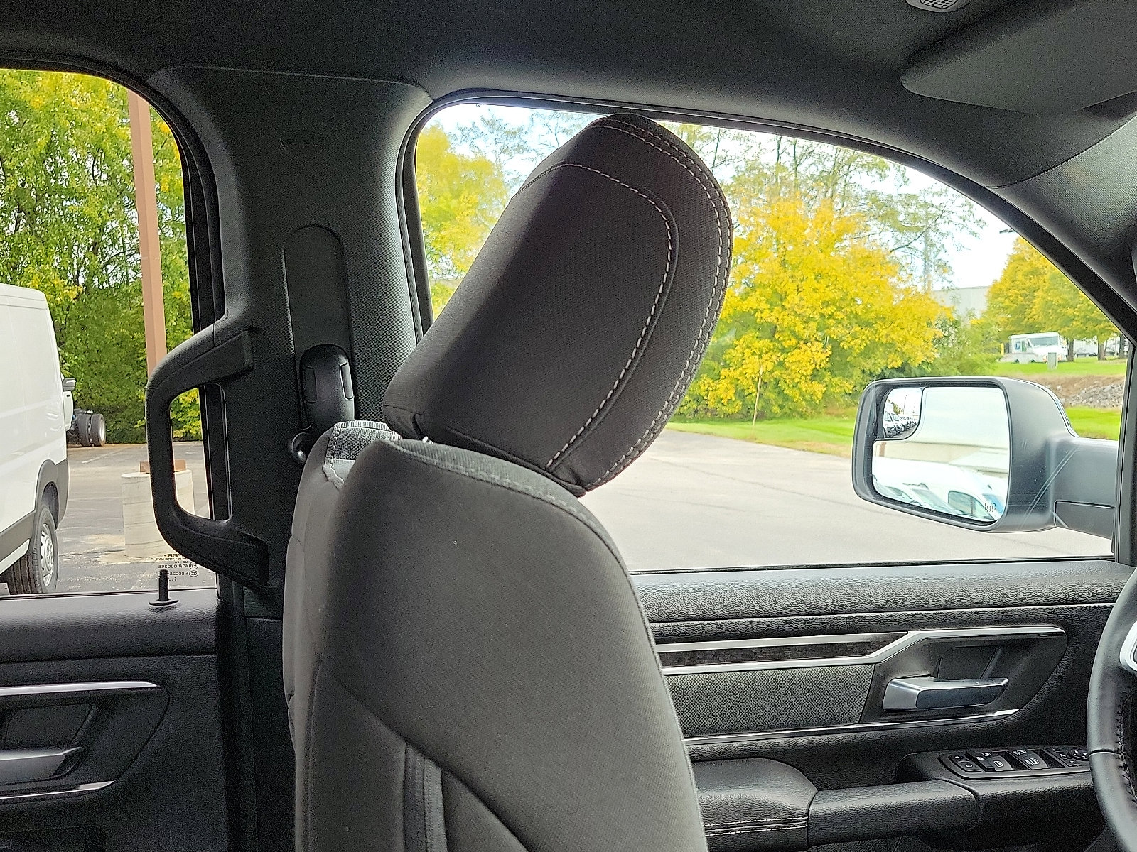 Used 2022 RAM 1500 Big Horn image 14